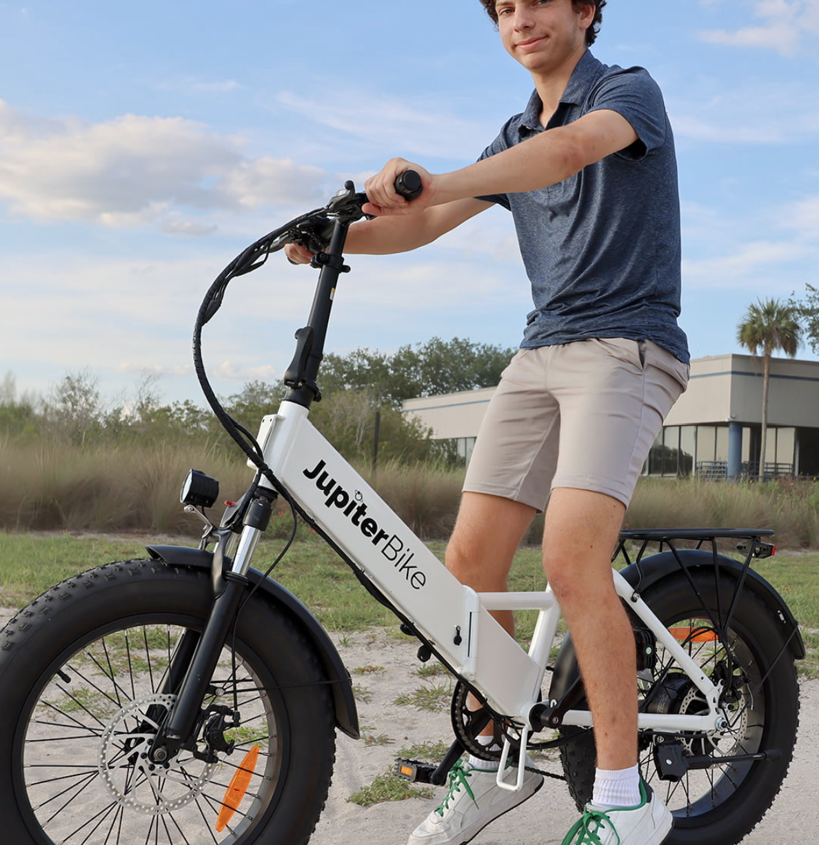 Defiant ST (Step-Through) by Jupiter Bike