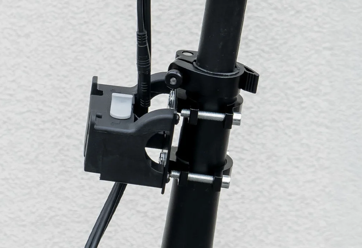 Quick Release Front Basket for Sonder and Rumble ebikes by Cyrusher